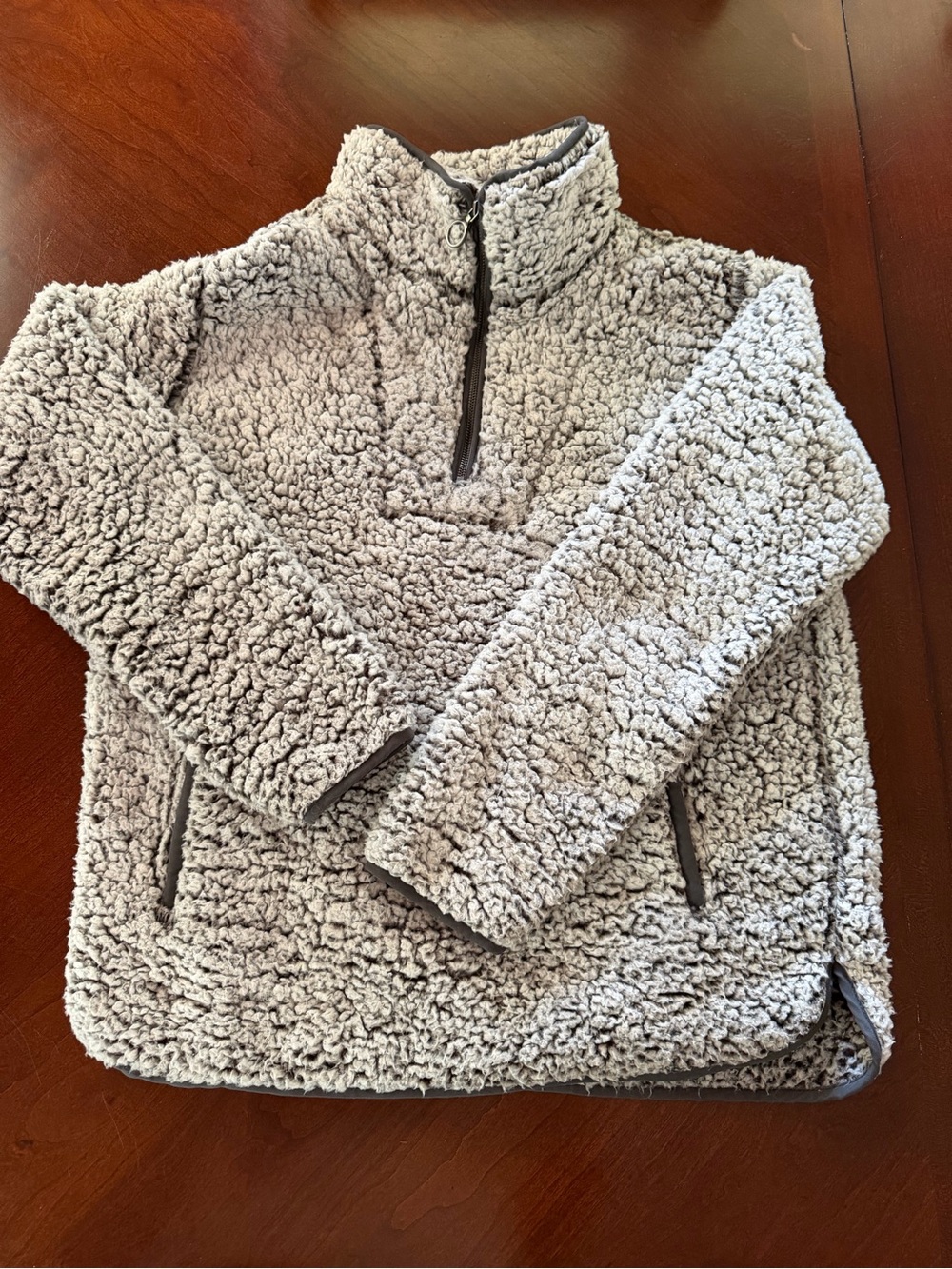 Thread & Supply Women’s Medium Charcoal Sherpa Fleece Quarter Zip Pullover